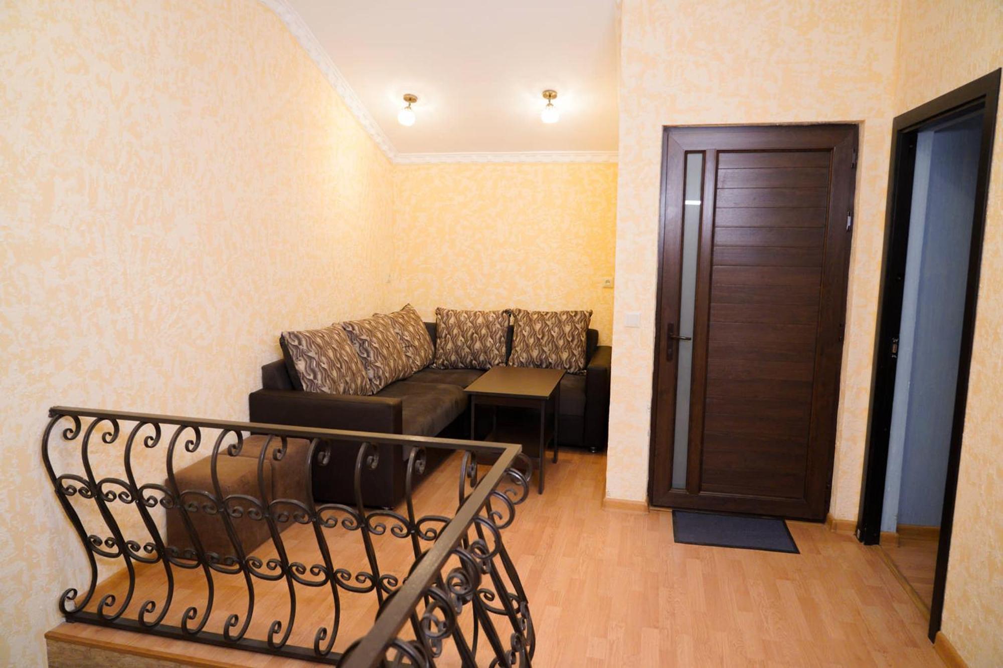 Royal Rest Townhouse Villa Dilijan Exterior photo